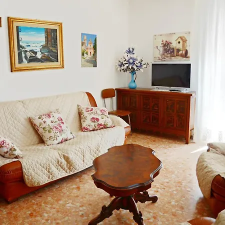 La Piazza - Vacanze Appartement